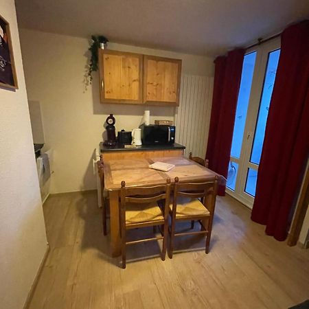 Petit Appartement Labellise Les 2 Alpes Residence Arc En Ciel Telesiege Petite Aiguille Les Deux Alpes Eksteriør billede
